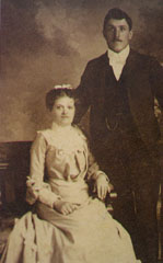 M et Mme Hubert-Alfred Thibault, married April 7, 1902